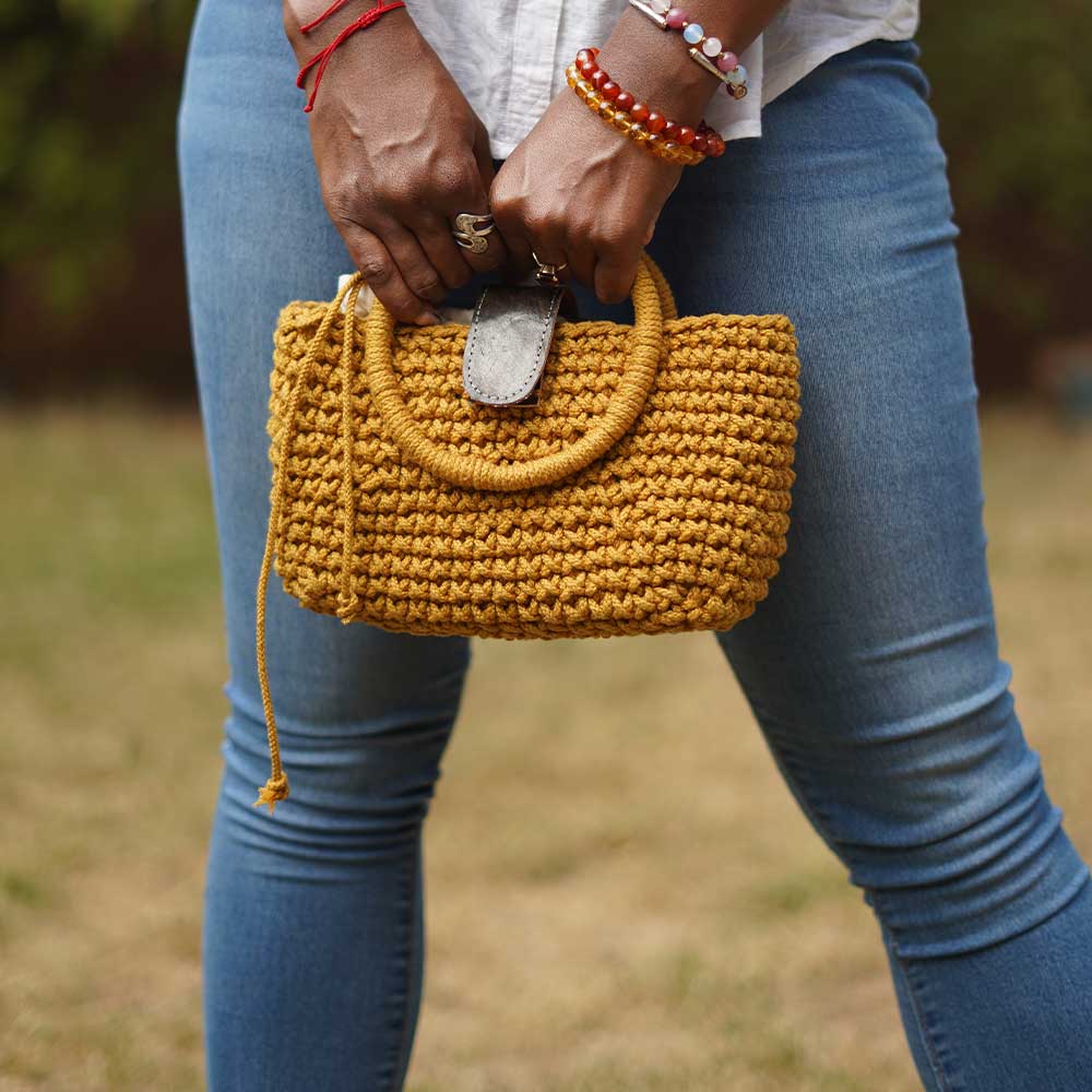 Petit sac à main en crochet style moderne | Collection Ifaty
