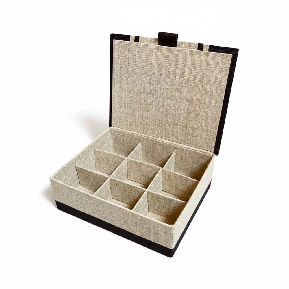 Boite à thé en raphia et bambou artisanal de Madagascar | Noir