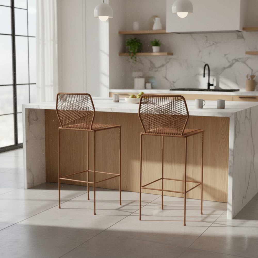 Chaise de bar design en nylon Cannelle | Collection Sambava